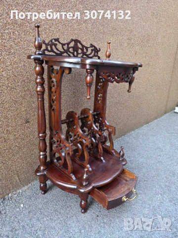 Уникален шкаф за напитки или плочи, снимка 3 - Шкафове - 53880276