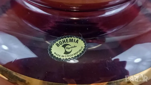 Стъклена ваза Бохемия, снимка 3 - Вази - 50412008
