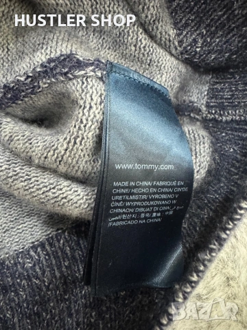 Мъжки вълнен пуловер TOMMY HILFIGER. Размер L, снимка 5 - Пуловери - 53936160