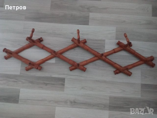 Продавам стара,дървени закачалки за стена.Може да се регулира дължината и.Ръчна изработка., снимка 3 - Антикварни и старинни предмети - 39466822