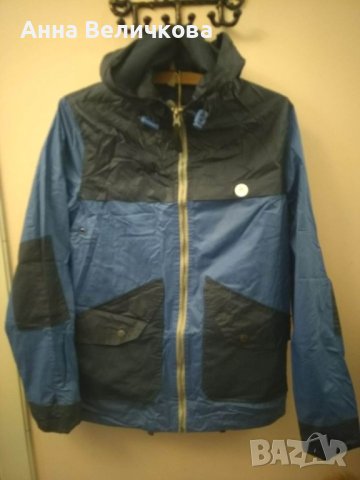 Яке Белфилд промазка за дъжд и вятър оригинално. Размер S