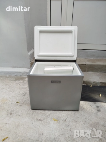 Хладилник Dometic на 12*220 V- gaz -41 литра, снимка 14 - Хладилни чанти - 52814249