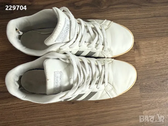 Дамски маратонки ADIDAS performance , снимка 2 - Маратонки - 56270344