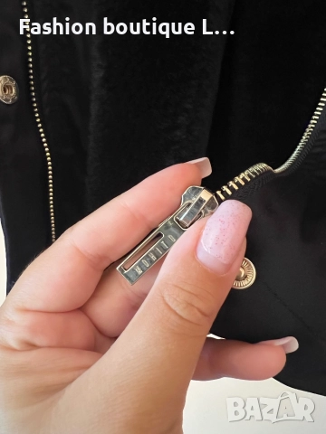 Дълго черно яке с пух отвътре и косъм на качулката с джобове 36 размер на марката Mohito 🖤, снимка 12 - Якета - 51464245