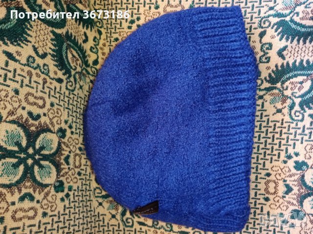 Зимни шапки плетени, снимка 1 - Шапки, шалове и ръкавици - 40177569
