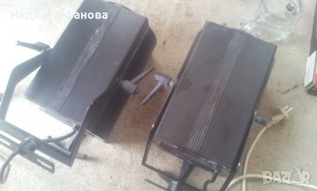 два професионални, сченични, студийни прожектора за представления, магазини REGGIANI , снимка 10 - Светкавици, студийно осветление - 29427320