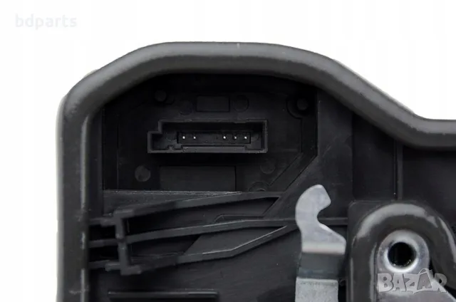 Брава за задна лява врата BMW E90 E60 E61 E84 E83 E70 E71 F01 F07 F10, снимка 6 - Части - 56142162