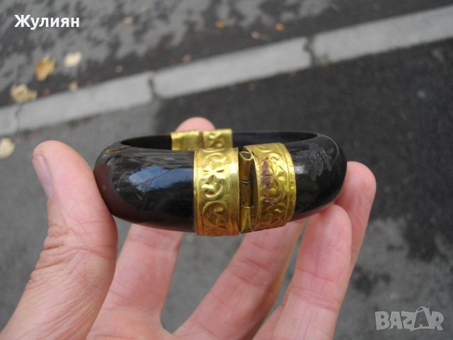СТАРА ГРИВНА БИВОЛСКИ РОГ С ОБКОВ , снимка 2 - Антикварни и старинни предмети - 42824858