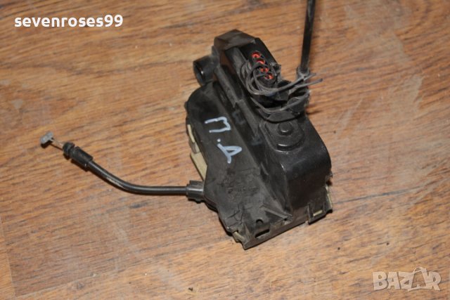 Брава врата предна дясна Рено Сценик 2 Renault Scenic 2, снимка 6 - Части - 39643424