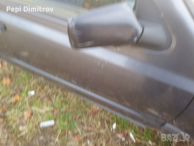 Дясно странично огледало Volkswagen Golf III Hatchback (08.1991 - 07.1998), снимка 2 - Части - 52820734