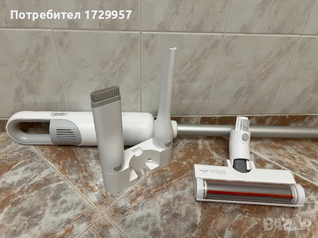 Вертикална, безжична прахосмукачка Xiaomi Mi Vacuum Cleaner Light, снимка 6 - Прахосмукачки - 54022829