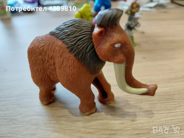 ледена епоха мамут ice age , снимка 3 - Фигурки - 56502725