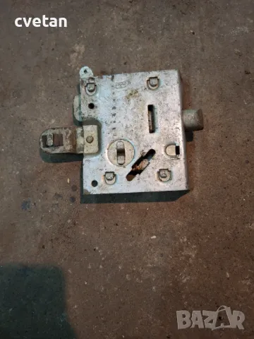 Брава врата Варшава