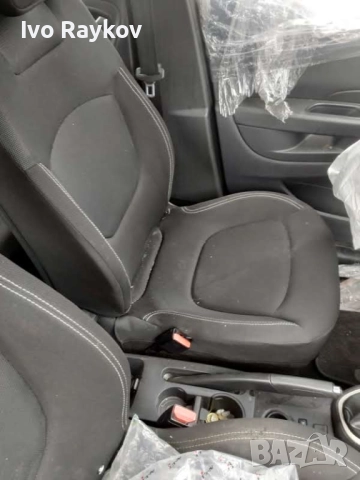 Renault Capture , 0.9 , Turbo на части, снимка 7 - Автомобили и джипове - 52792916