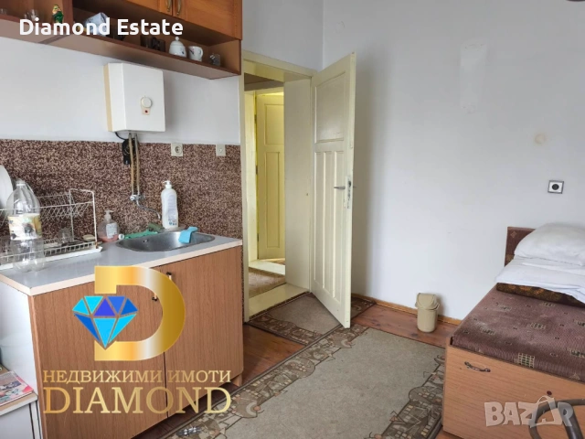 Къща с два гаража в град Гълъбово, снимка 10 - Къщи - 54135189