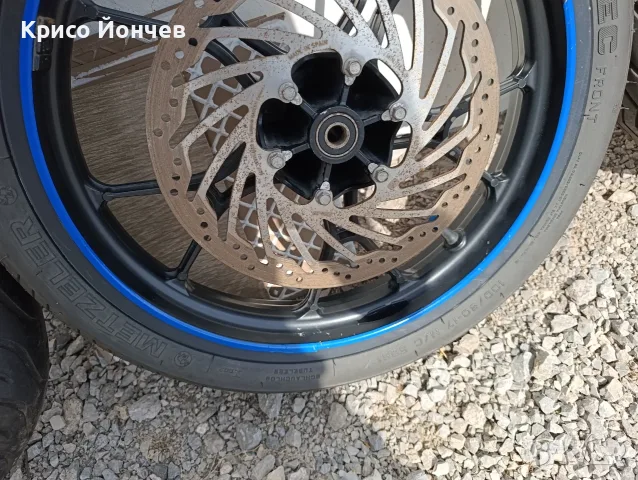 Супер мото капли 17ки като нови!, снимка 3 - Гуми и джанти - 55924819