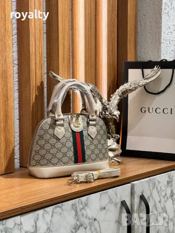 Gucci дамски чанти Различни цветове , снимка 2 - Чанти - 49691200