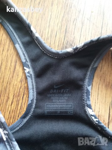 nike - страхотно спортно бюстие , снимка 6 - Корсети, бюстиета, топове - 36661249
