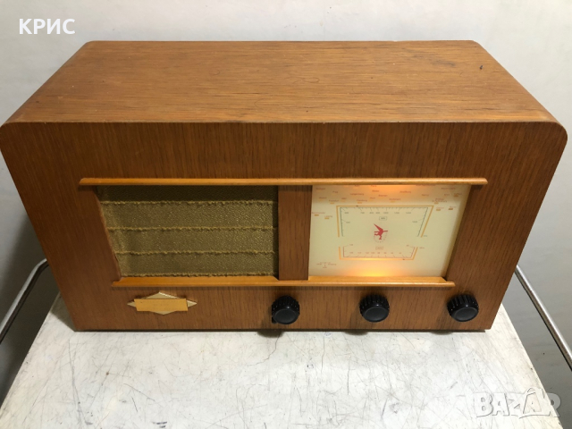 Grundig Radio Limited Edition 50, снимка 2 - Радиокасетофони, транзистори - 36503171