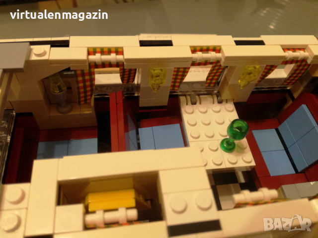 Конструктори Лего - LEGO Creator Expert 10220 и 10262, снимка 10 - Колекции - 44589232