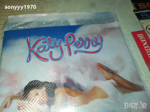 KATY PERRY CD-ВНОС GERMANY 0907250939, снимка 6 - CD дискове - 50958682