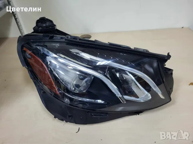 Десен фар Mercedes W213 E USA LED desen far мерцедес 213 лед, снимка 2 - Части - 48866753