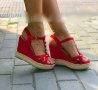 Разпродажба Нови червени сандали платформа, снимка 1 - Дамски ежедневни обувки - 40327558