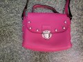 Цикламена чанта, снимка 1