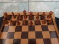 шах дъска със струговани дървени фигури, снимка 6