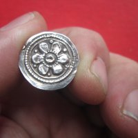 Старинна сребърна висулка медальон , снимка 3 - Колиета, медальони, синджири - 36611761