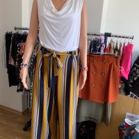 Zara дамски панталон, снимка 1 - Панталони - 40487238