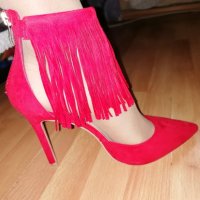 Дамски обувки Tendenz + подарък в червено =), снимка 13 - Дамски елегантни обувки - 23577272