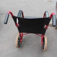 Транспортна инвалидна количка, под наем, снимка 3 - Столове - 42484798