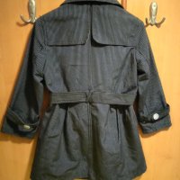 Продавам много запазен и качествен шлифер за момиче размер 116 см, снимка 3 - Детски якета и елеци - 40540467