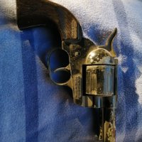 Каубойски револвер, снимка 4 - Антикварни и старинни предмети - 42577153