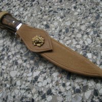 Ловен нож с кания, снимка 1 - Ножове - 34455935