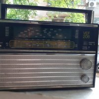 Старо радио VEF, снимка 1 - Антикварни и старинни предмети - 33854011