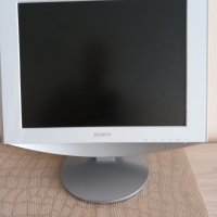 Монитор Sony SDM-HS53 15", снимка 1 - За дома - 42205388