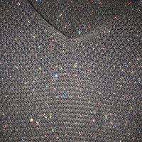 Пуловер, снимка 2 - Блузи с дълъг ръкав и пуловери - 30564349