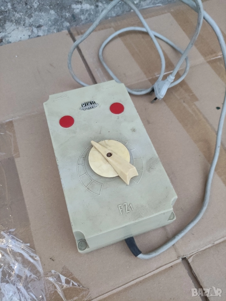 Ретро Трансформатор PIKO FZ1 за влакчета ГДР, снимка 1