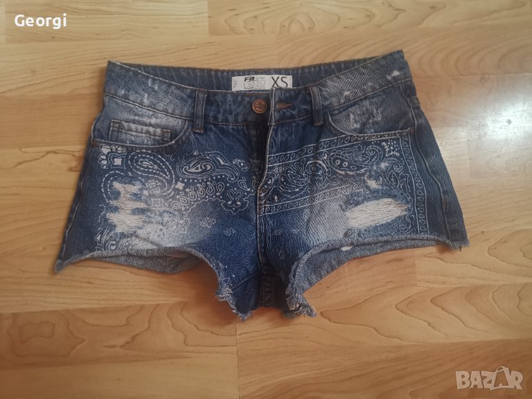 Къси панталони, снимка 1