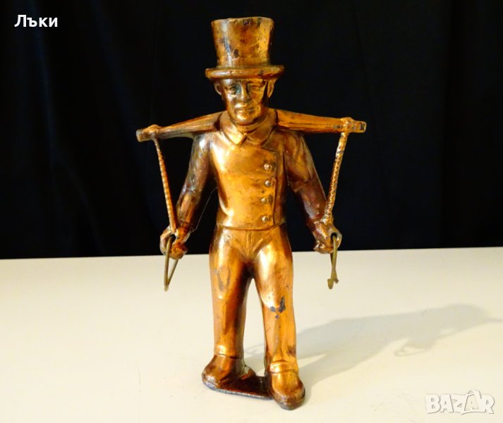 Старинна статуетка,фигура Водоносец. , снимка 1