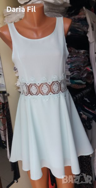 Кукленска рокля в нежна резеда с дантела на талията - размер Л, снимка 1