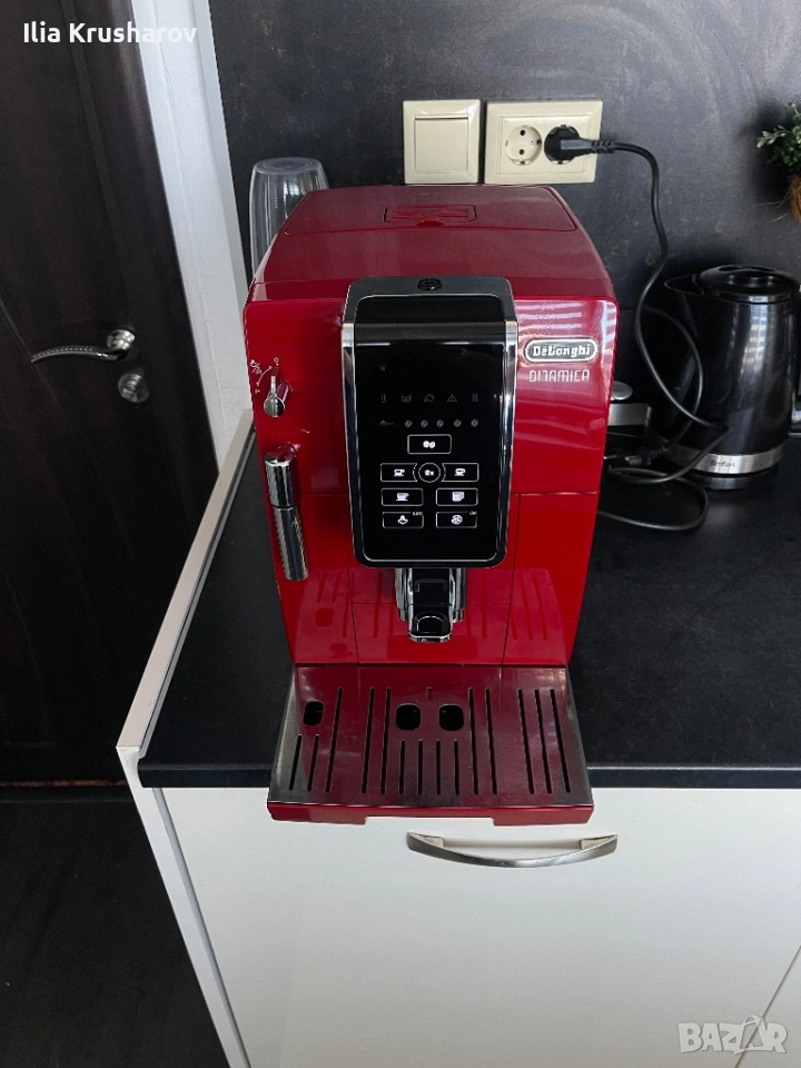 Кафемашина Delonghi Dinamica ECAM 358.15.R, снимка 1
