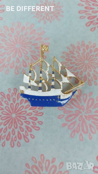 Брошка Кораб, снимка 1