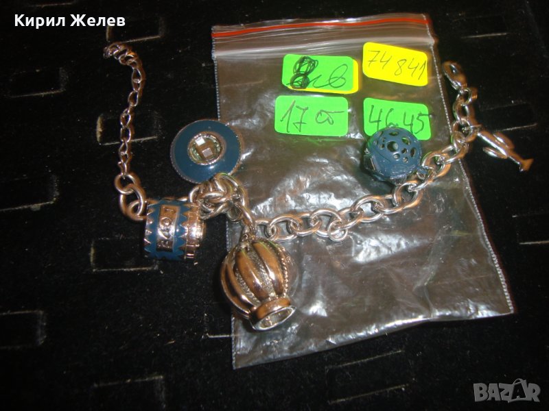 ЕМАЙЛИРАНА ТЕЖКА СРЕБРИСТА АРТ ГРИВНА с ВИСУЛКИ СТОМАНЕНА 74841, снимка 1