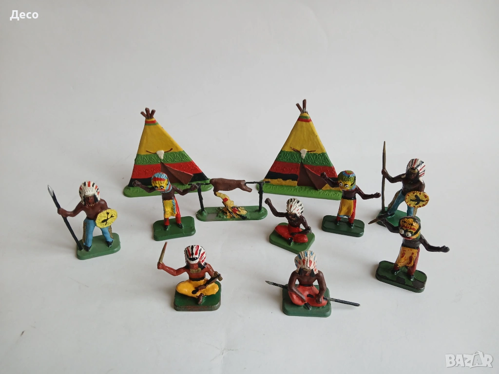 Стари пластмасови фигурки, индианци., снимка 1