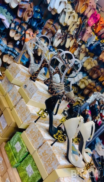 сандали на ток dolce gabbana, снимка 1