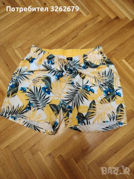 Hugo Boss 100 % оригинални бански размер L, снимка 1