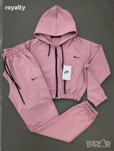 Nike розов дамски спортен комплект , снимка 1